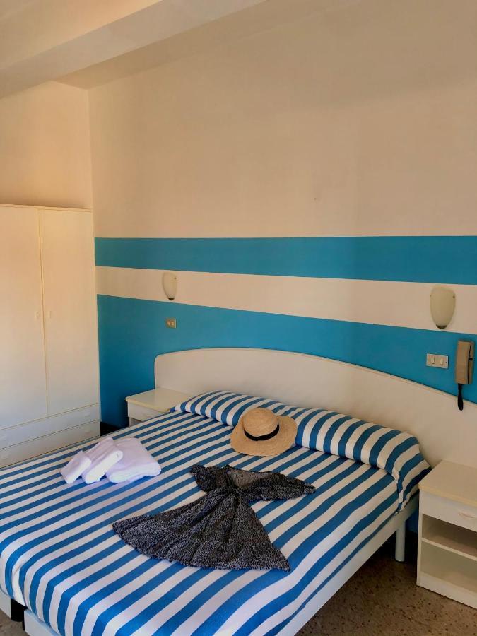 Hotel Serafini Rimini Exterior foto